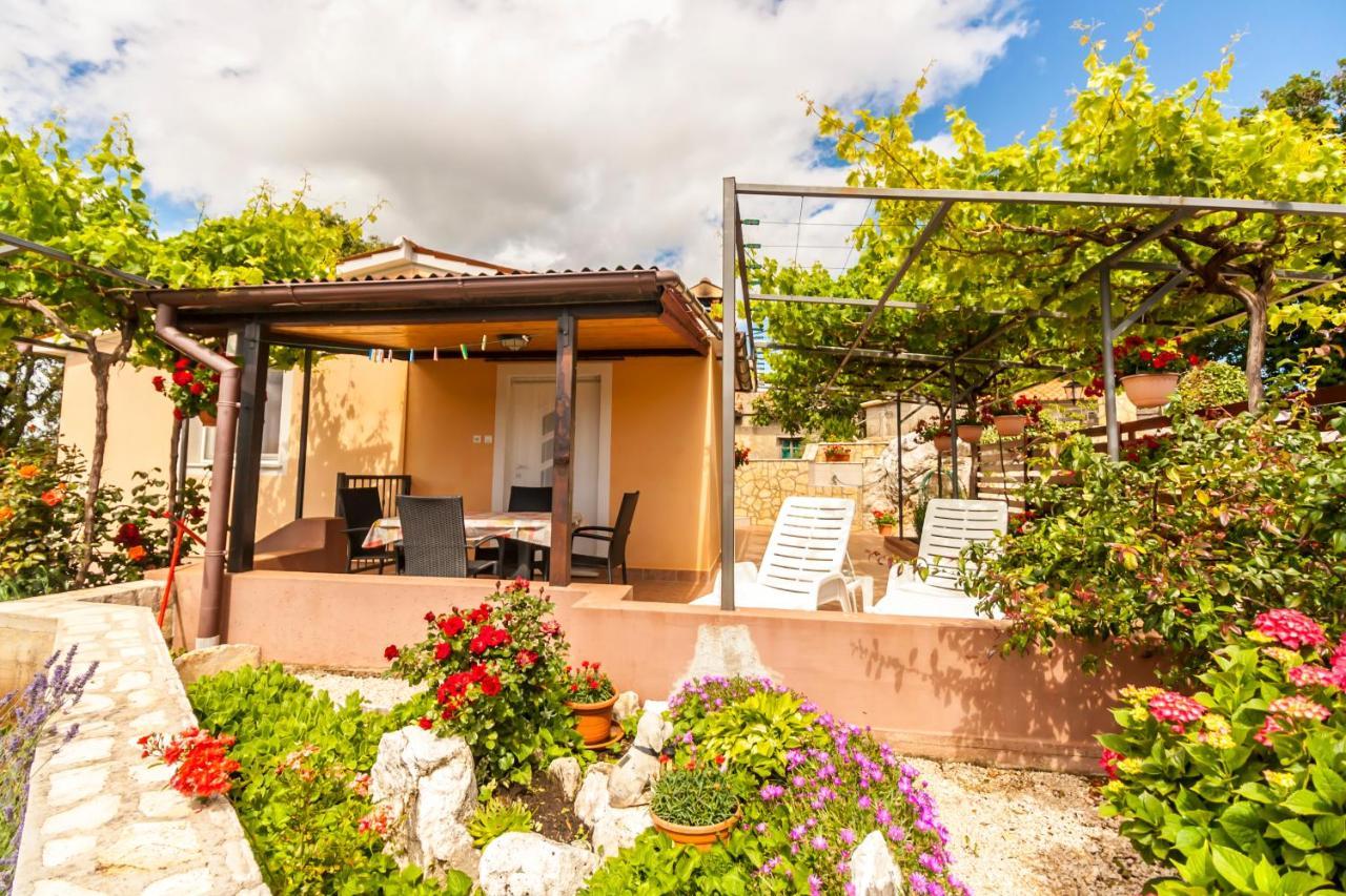 Holiday Home Lana Labin  Extérieur photo