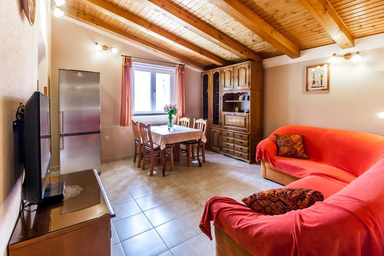 Holiday Home Lana Labin  Extérieur photo